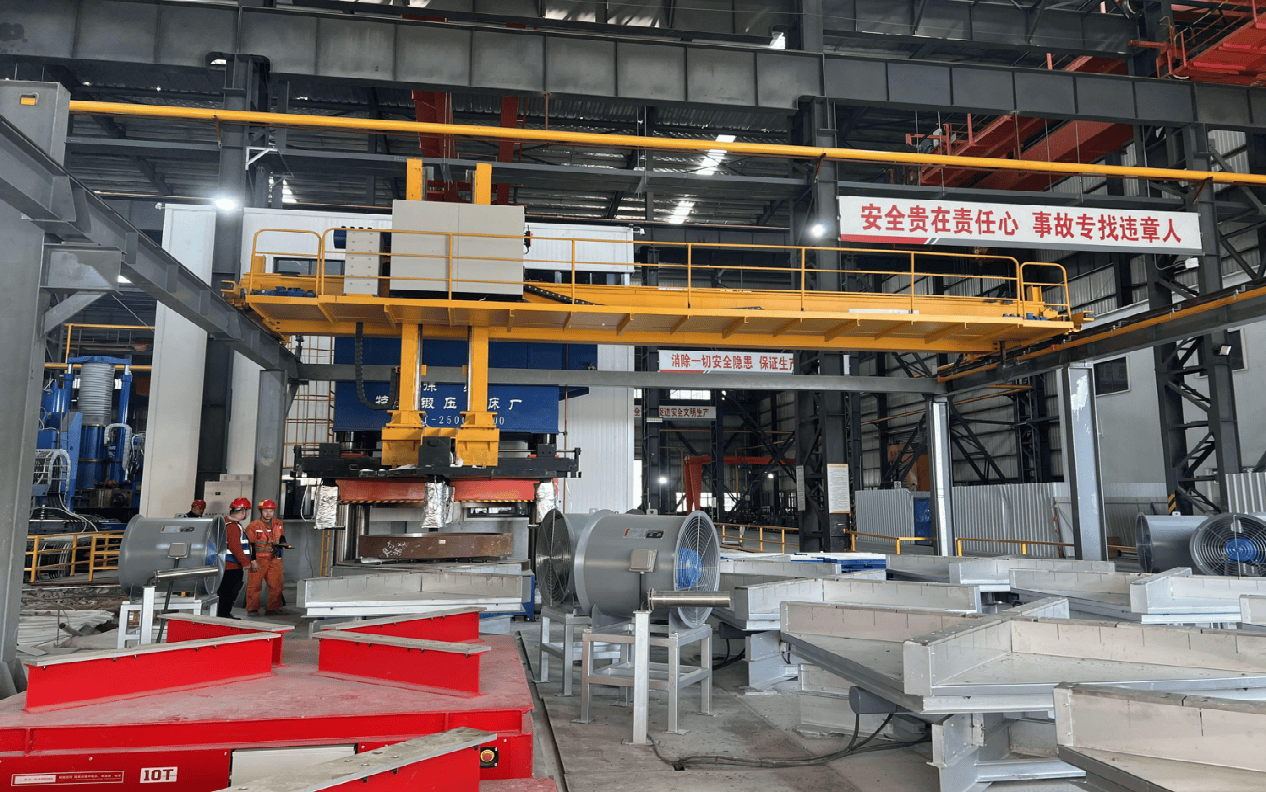 智能起重机 铆焊加工中的安全高效作业与生产管理的现代化利器