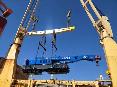 中车高端铁路起重机首次走出国门，引领中国重工制造国际化新篇章